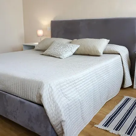 Apartment Elisabeth Luxury Flat *