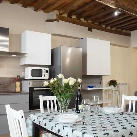 Apartment Elisabeth Luxury Flat *
