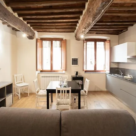 Apartment Elisabeth Luxury Flat Lucca