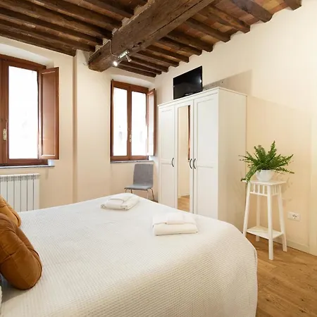 Apartment Elisabeth Luxury Flat Lucca
