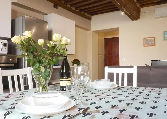 Elisabeth Luxury Flat *